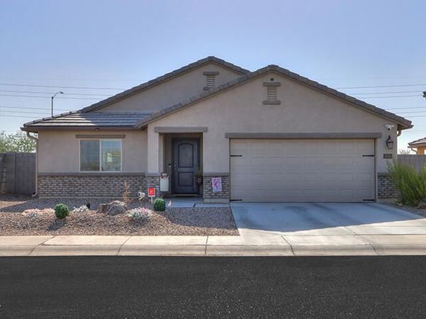 2459 N AGAVE Lane, Casa Grande, AZ 85122