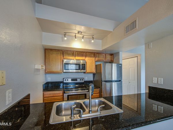 1241 N 48TH Street, Unit 211, Phoenix, AZ 85008
