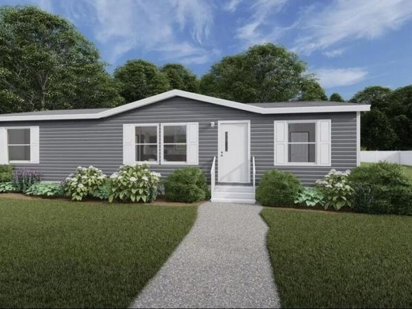 930 Willow Place SW, Calabash, NC 28467
