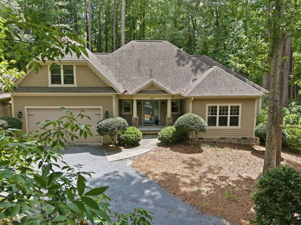 497 Clearfield Lane E, Southern Pines, NC 28387