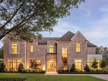 6124 Lakehurst Avenue, Dallas, TX 75230