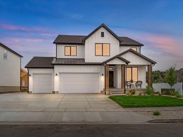 1037 W MOTOR VU DR S, Unit 210, Riverdale, UT 84405