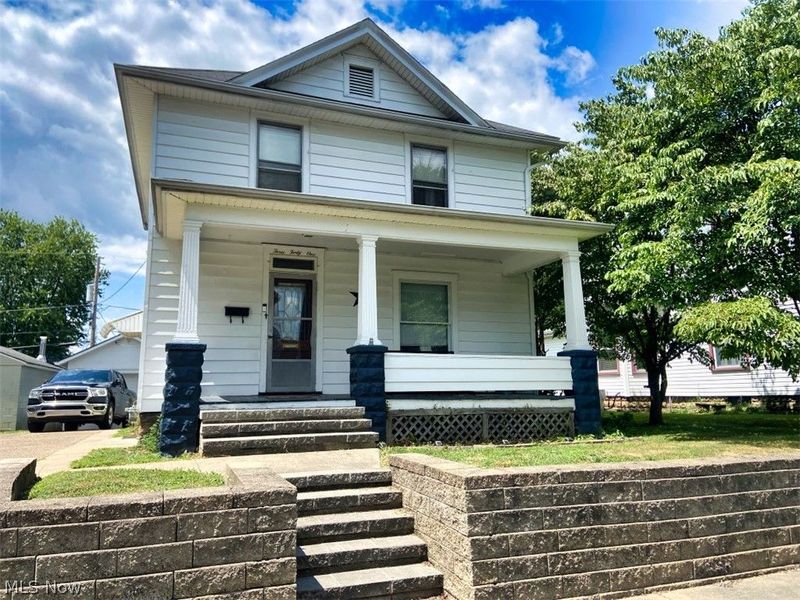 341 Hamilton Avenue , Coshocton, OH 43812 Photo 1