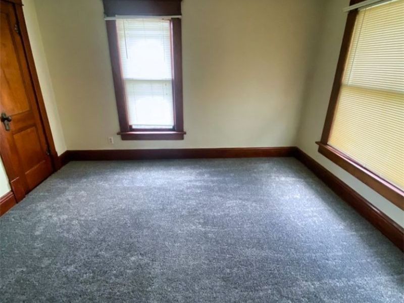 341 Hamilton Avenue , Coshocton, OH 43812 Photo 12