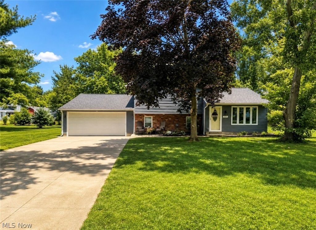 209 Oakwood Lane, Seville, OH 44273 Main Photo