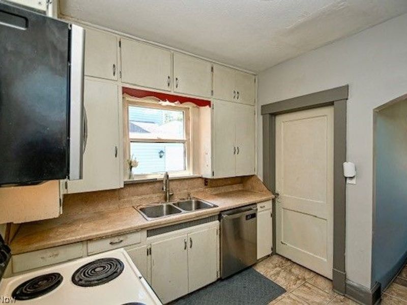 1309 22nd Street NW, Canton, OH 44709 Photo 12