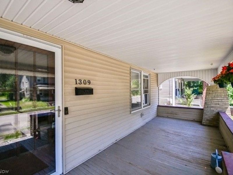 1309 22nd Street NW, Canton, OH 44709 Photo 3