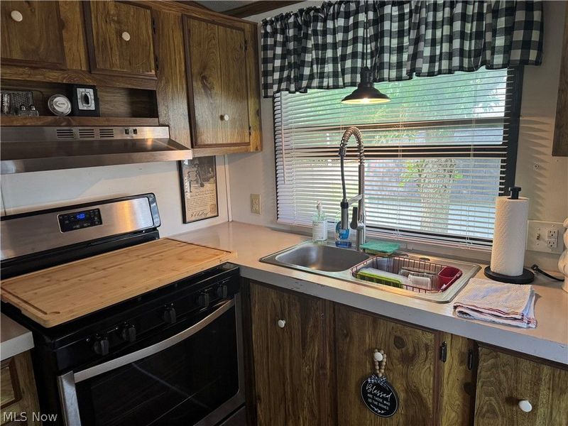 7 Westwoods, Amherst, OH 44001 Photo 21