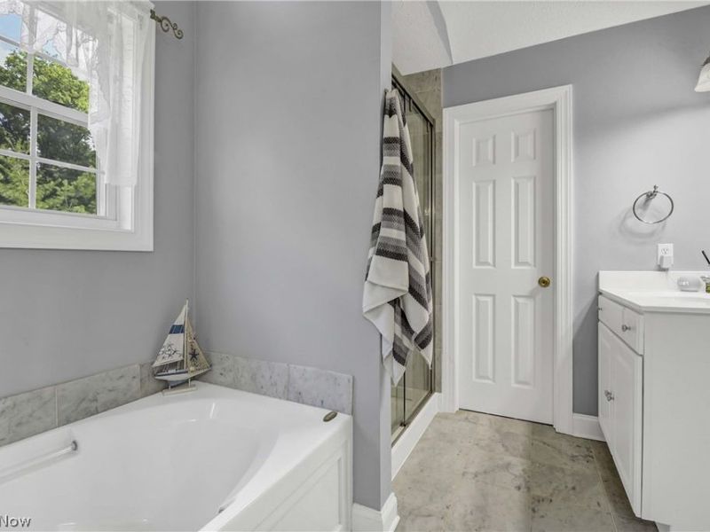 31470 Hilliard Boulevard, Westlake, OH 44145 Photo 26