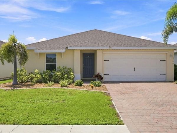 3166 Estancia LN , CAPE CORAL, FL 33909