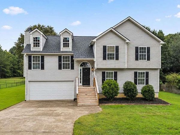 29 Eagle Ridge Drive , Kingston, GA 30145