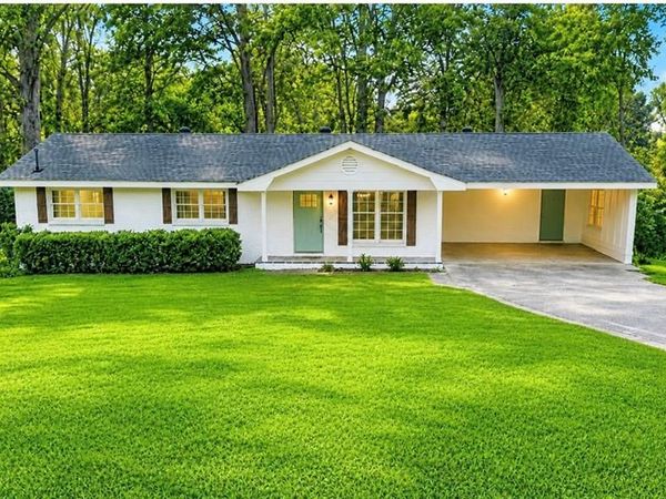 6356 Fitzgerald Lane , Austell, GA 30168