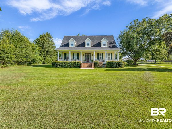 10097 Grove Drive, Fairhope, AL 36532