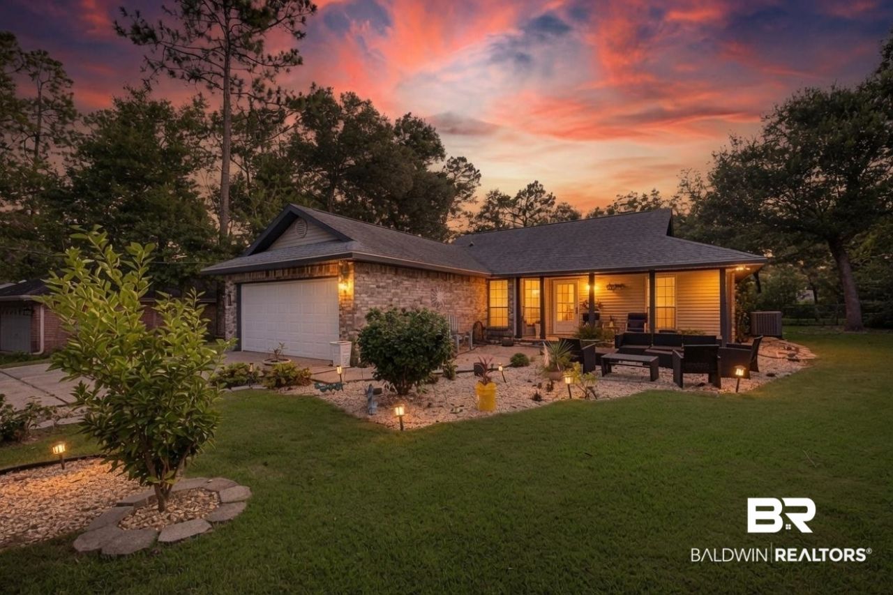2585 Rosinton Circle, Lillian, AL 36549 Main Photo