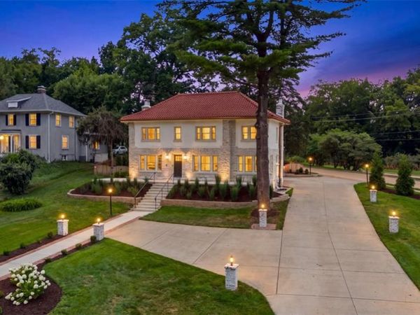 5 S Rock Hill Road , Webster Groves, MO 63119