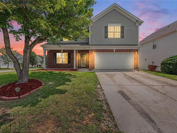 4501 Wolf Run Drive, Greensboro, NC 27406