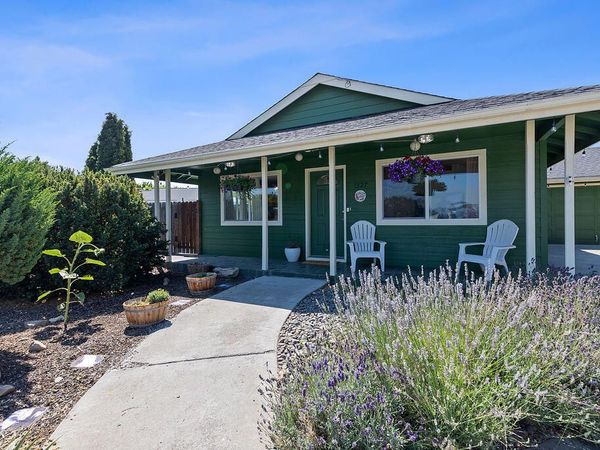 1527 NE Larry Court, Prineville, OR 97754