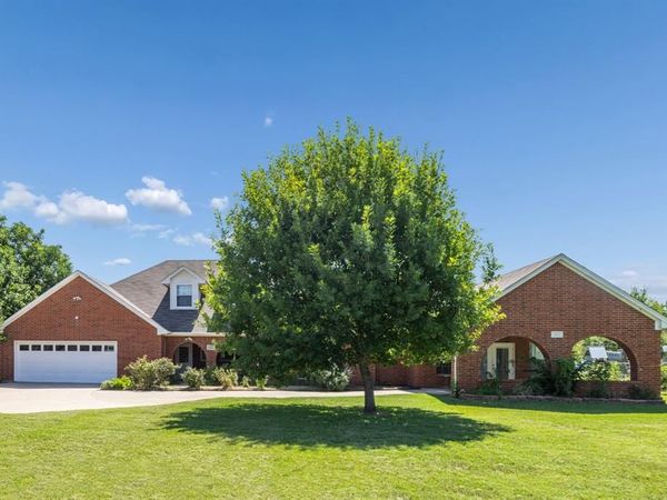 2412 Chickering Road, Cleburne, TX 76031