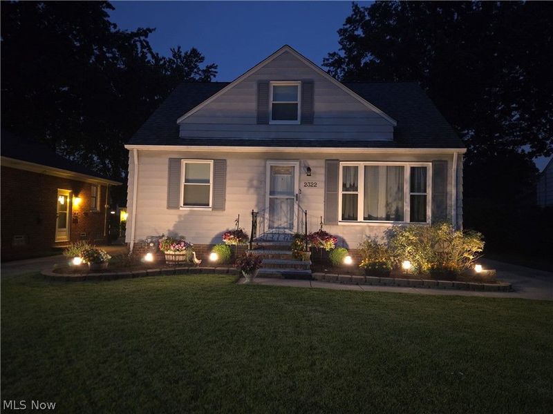 2322 Larchmont Drive, Wickliffe, OH 44092 Photo 2