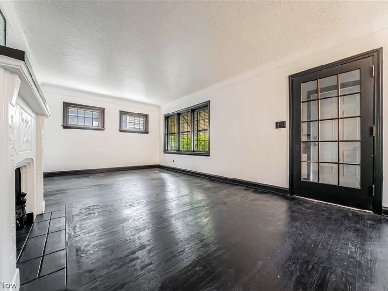 3995 E 154th Street, Cleveland, OH 44128 Photo 5