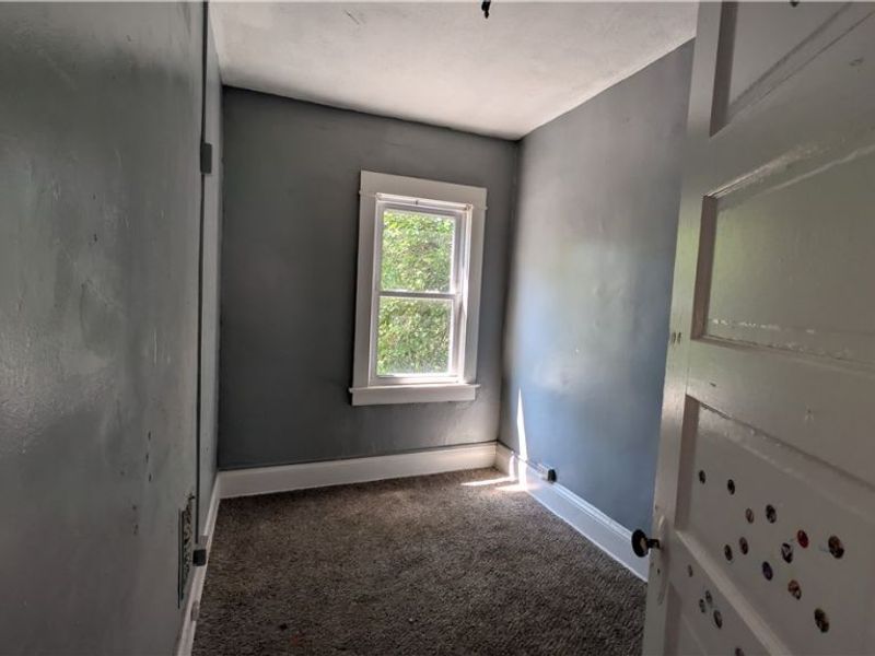 9013 Harris Avenue, Cleveland, OH 44104 Photo 21