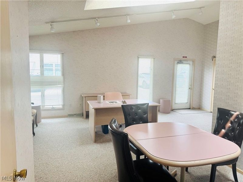 755 Boardman Canfield Road, Unit H2, Boardman, OH 44512 Photo 6