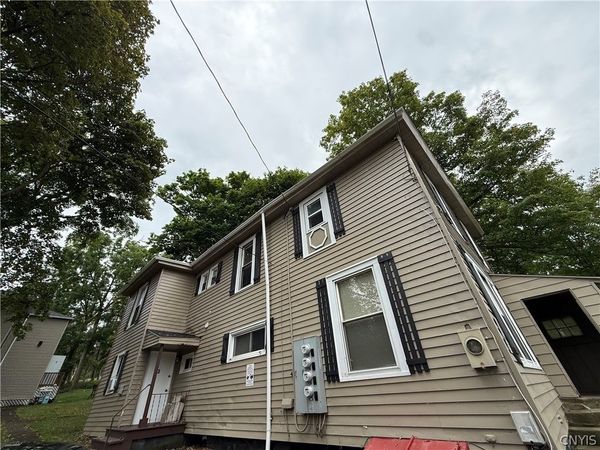 4822 W Seneca, Unit 2, Syracuse, NY 13215