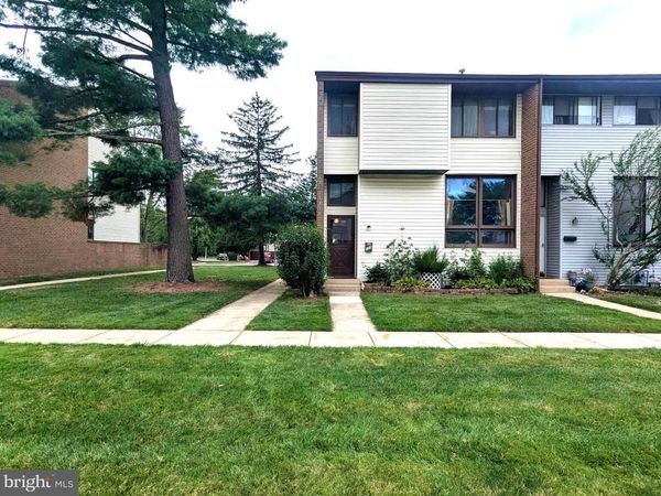 123 HOWSINGTON PLACE, EAST WINDSOR, NJ 08520