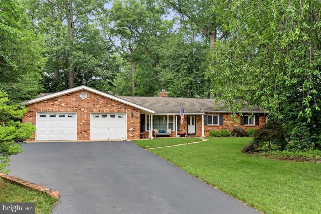 12410 Castner Court, Fairfax, VA 22030 Main Photo