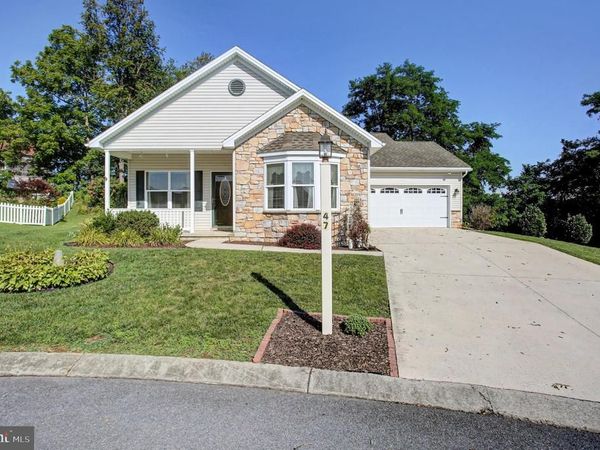 47 COLONIAL COURT, SHIPPENSBURG, PA 17257