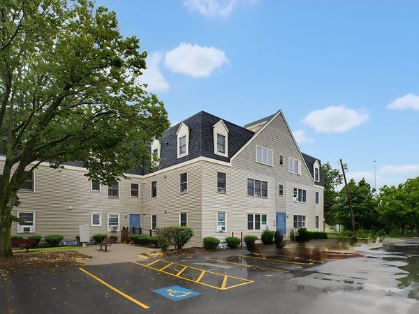 45 Cross St, Unit 21, Medford, MA 02155