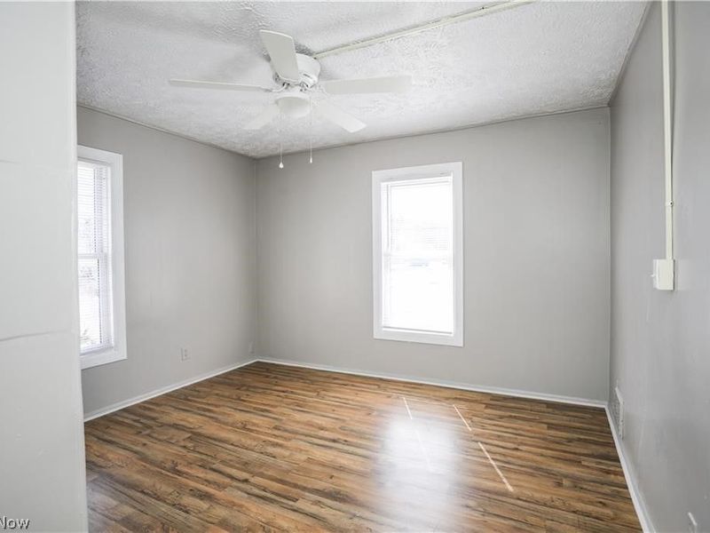 559 E Exchange Street, Akron, OH 44306 Photo 11