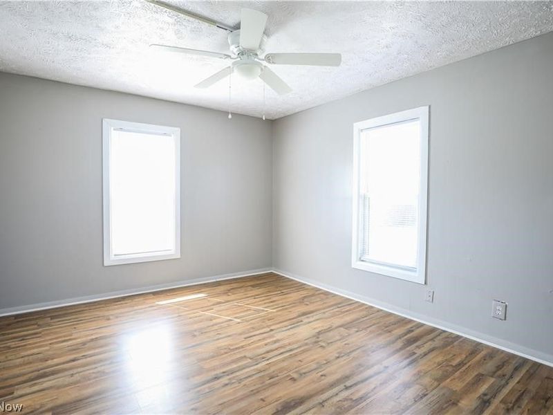 559 E Exchange Street, Akron, OH 44306 Photo 15