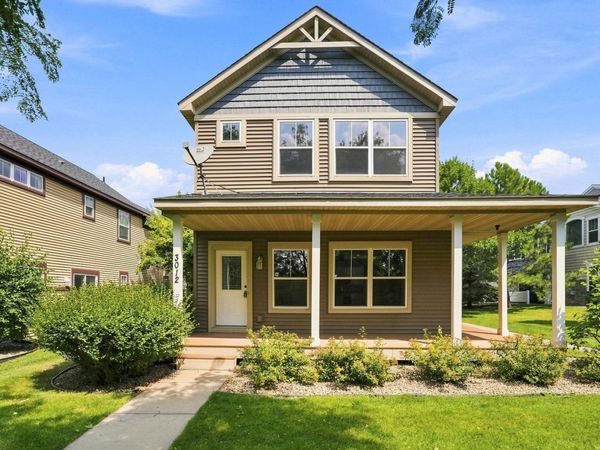 3012 Cottage Lane N, Maplewood, MN 55109