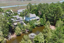 1585 John Fenwick Lane photo 4