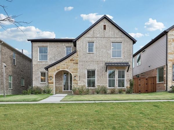 3707 Pilgrims Mews , Rowlett, TX 75088