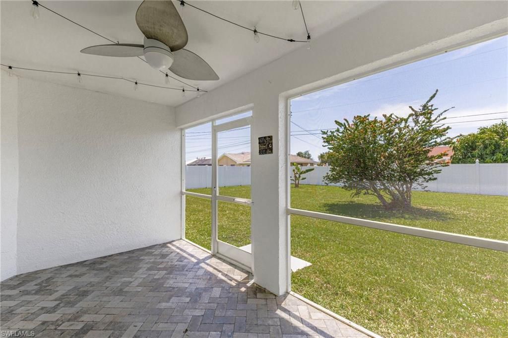 610 SE 21st Ln , Cape Coral, FL 33990 Photo