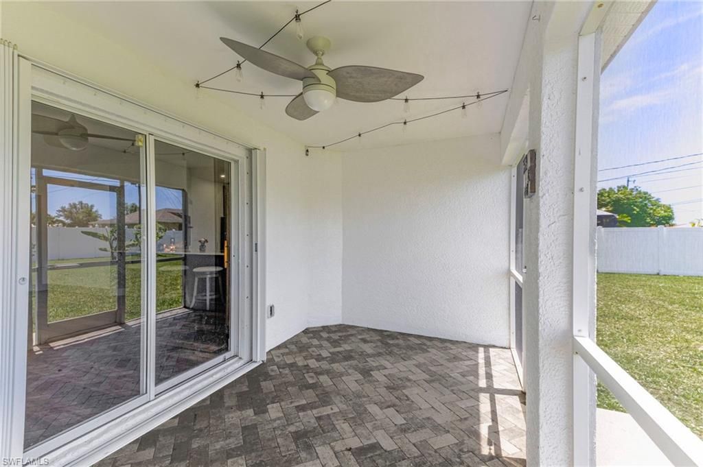 610 SE 21st Ln , Cape Coral, FL 33990 Photo
