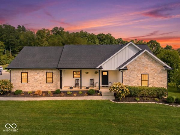 860 N Abigail Lane, Ellettsville, IN 47429