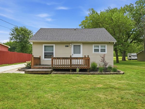 6611 W 141st Avenue , Cedar Lake, IN 46303