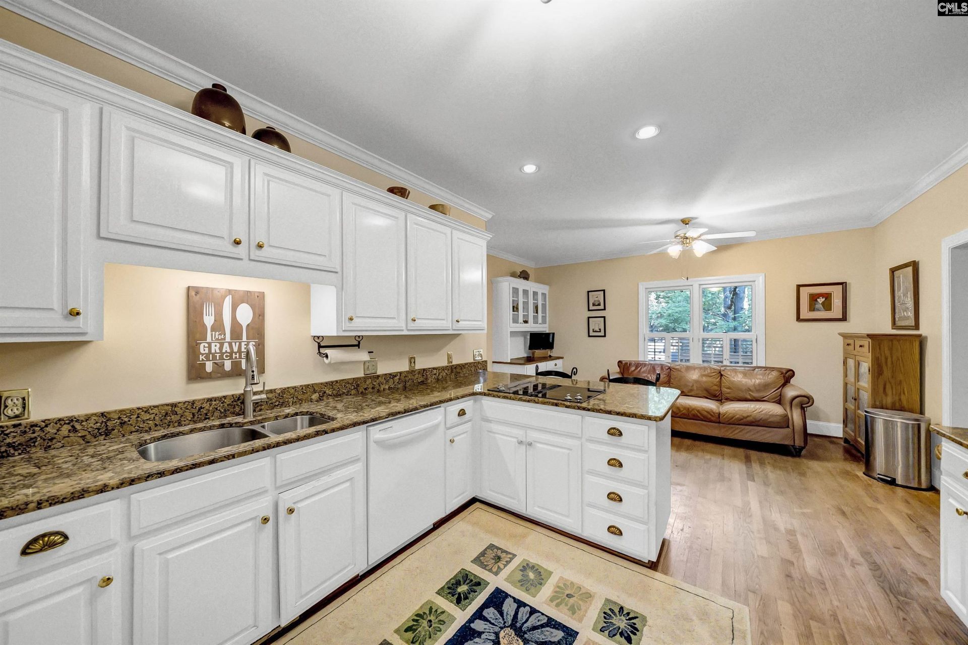 200 Wild Azalea Court Photo 17