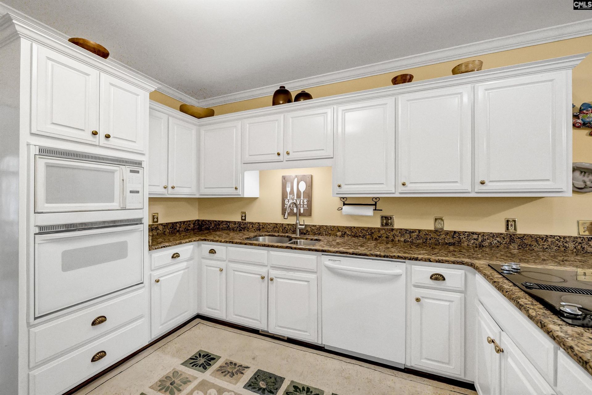 200 Wild Azalea Court Photo 18