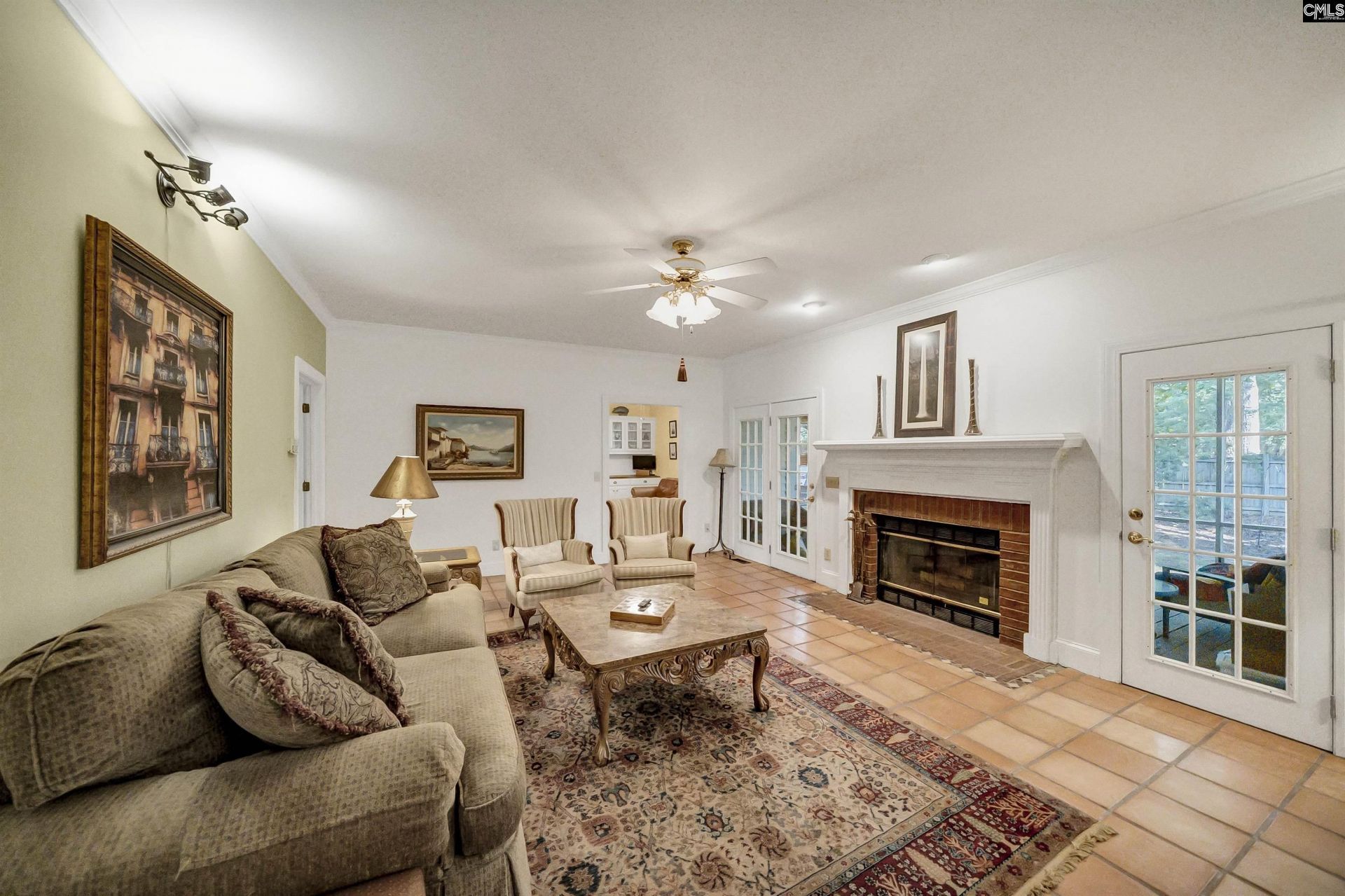 200 Wild Azalea Court Photo 25