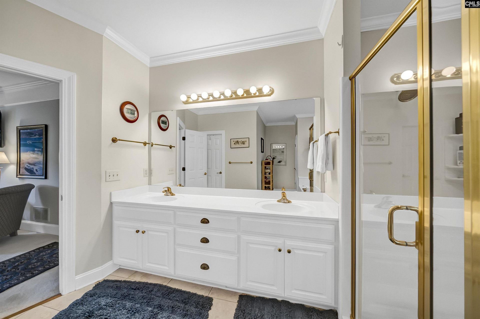 200 Wild Azalea Court Photo 34