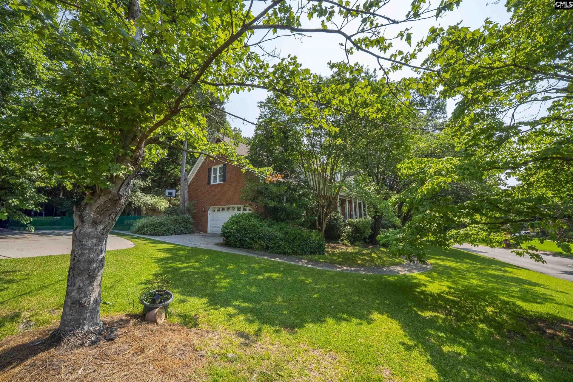 200 Wild Azalea Court Photo 4
