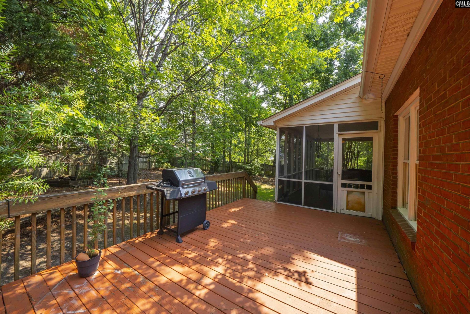 200 Wild Azalea Court Photo 6