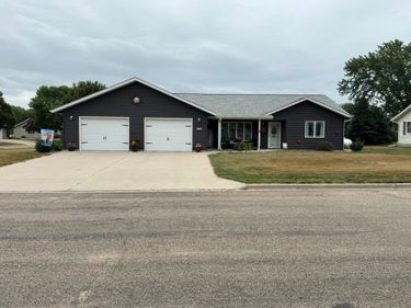 326 Rock River Drive, Edgerton, MN 56128