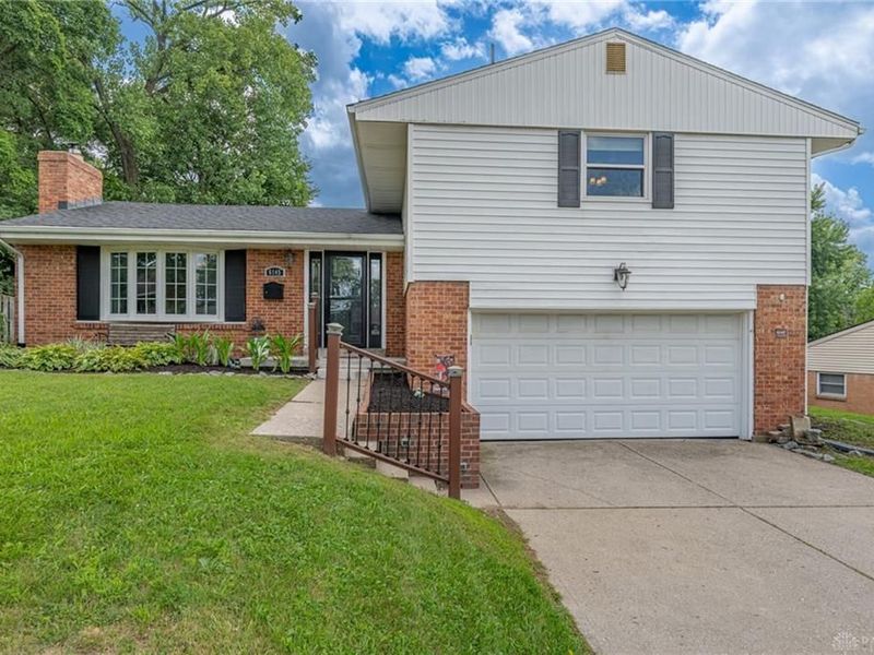 6145 Carnation Road, West Carrollton, OH 45449 Photo 2