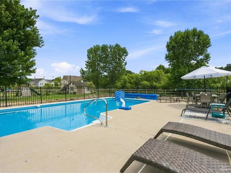 1707 Rock Rose Court, Turtlecreek Township, OH 45036 Photo 71