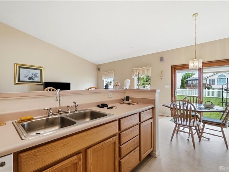 10183 Keithshire Court, Miami Township, OH 45342 Photo 23